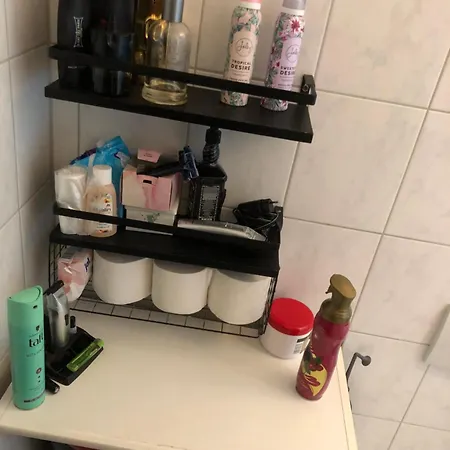Queen Size Wg Mit Eigenem Balkon 3og Zu Dauervermietung *